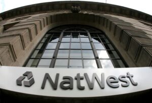 NatWest ограничивает переводы на криптовалютные биржи