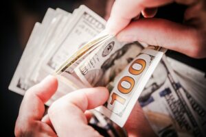 Обмін валют в Ужгороді - вибір надійних обмінників