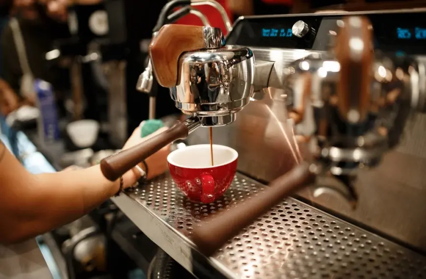 Выбор кофемашины для кофейни: ключевые моменты