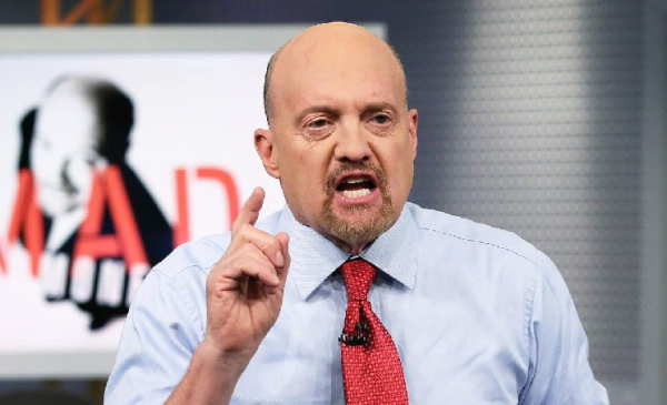Jim Cramer appelle Michael Saylor à sauver le prix du Bitcoin