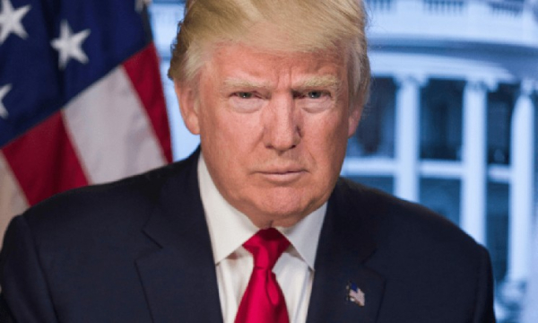 Біткоїн утримується на рівні $71 тис, незважаючи на попередження Трампа про можливі удари по острову Харг