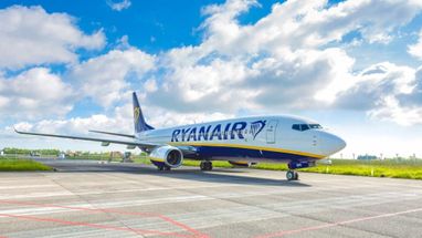 Ryanair зазнав значного скорочення прибутку, що становить третину, внаслідок зростання цін на пальне.