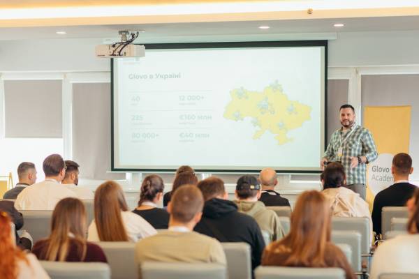 Від Львова до Харкова: Glovo Academy розширює навчальну програму для допомоги українським підприємствам 9 Від Львова до Харкова: Glovo Academy розширює навчальну програму для допомоги українським підприємствам 9