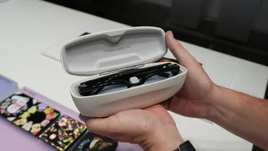 Samsung анонсувала свої розумні окуляри з підтримкою Android XR і Gemini 8