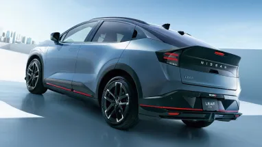 Nissan показав нову версію Leaf Nismo (фото)