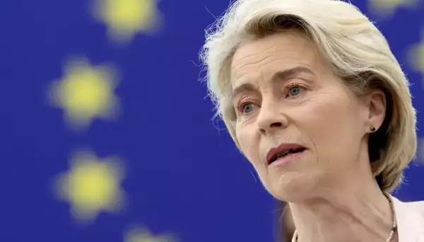 Голова Єврокомісії оголосила про плани заборонити соцмережі для дітей в країнах ЄС 19
