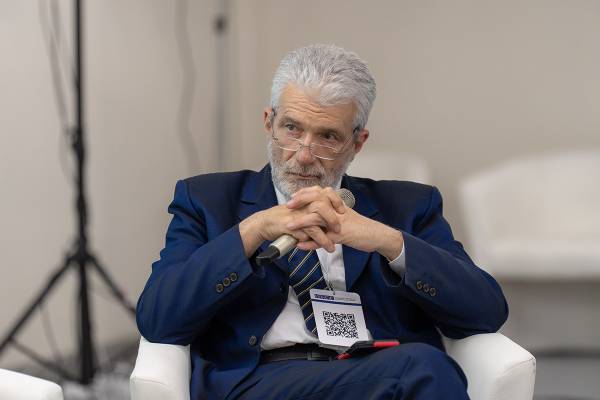«Фундаментальна компетенція»: інтеграція медіаграмотності в усі аспекти людського життя 33 «Фундаментальна компетенція»: інтеграція медіаграмотності в усі аспекти людського життя 33