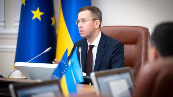 Корецький та президентка ЄБРР обговорили приватизаційні процеси та проекти фінансової підтримки в сферах енергетики та транспорту 3
