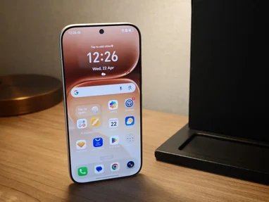 Найкращі смартфони Android за випуск: від доступних до флагманів 14 Найкращі смартфони Android за випуск: від доступних до флагманів 14