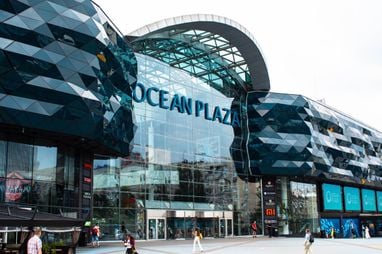 ФДМУ готується до продажу 100% Ocean Plaza, початкова вартість якого становить 100 мільйонів доларів.