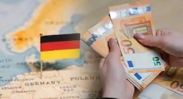 Штучний інтелект зрізає зарплати німців: до 3400 євро збитків