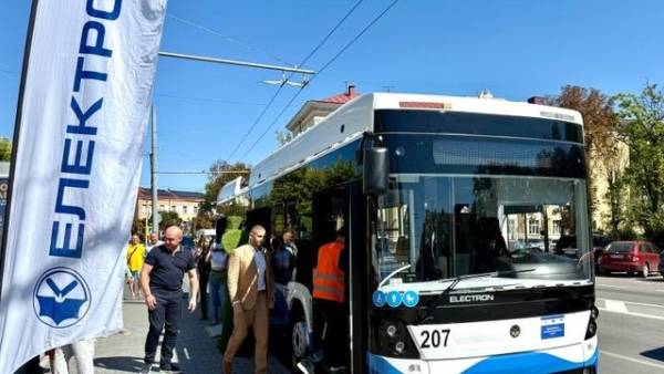ЄІБ інвестував EUR10,5 млн у Тернопіль: модернізовано дитсадки та оновлено тролейбусний парк
