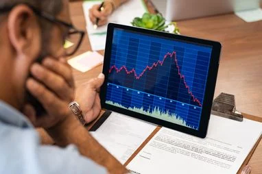 Українські облігації набирають ваги: Київ долає виклики