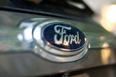 Ford впроваджує штучний інтелект в автомобілі