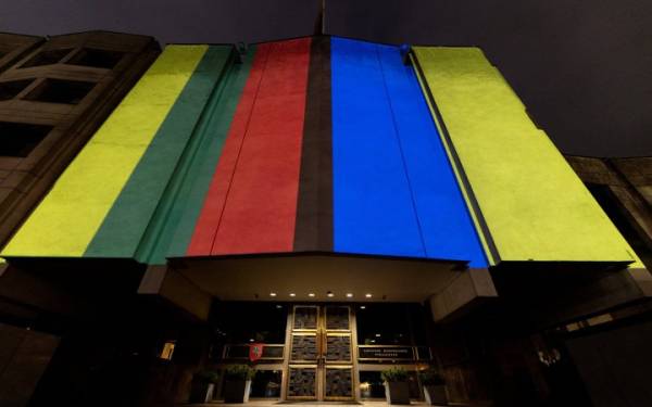 Литва відправила на Київщину та Житомирщину понад 28 тонн енергетичного обладнання 2 Литва відправила на Київщину та Житомирщину понад 28 тонн енергетичного обладнання 2