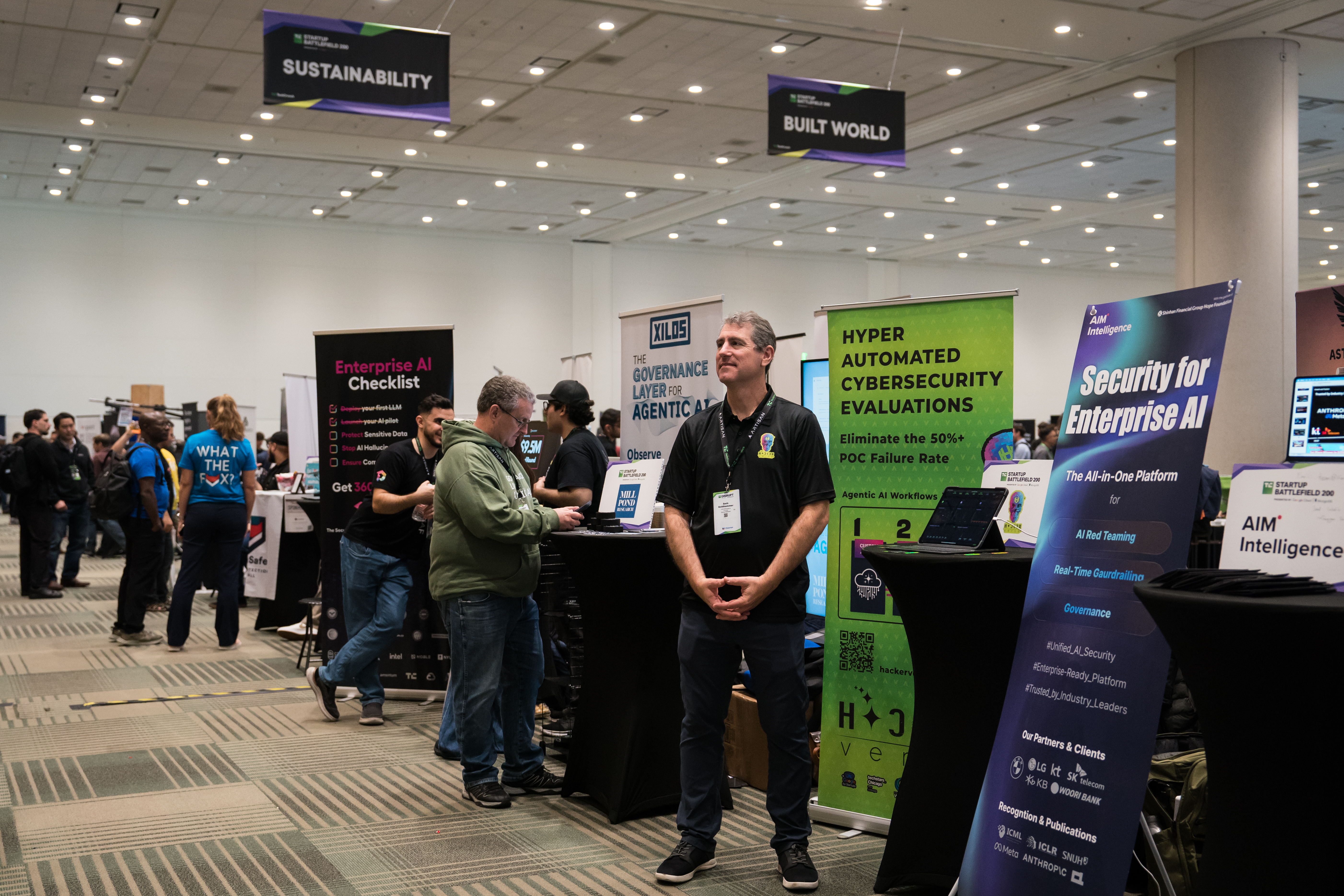 Презентуйте стартап на TechCrunch Disrupt 2026: бронюйте стенд, поки є вільні місця 2