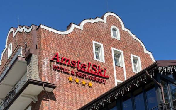 Фонд держмайна виставить на аукціон конфіскований готель AmstelSki в Буковелі