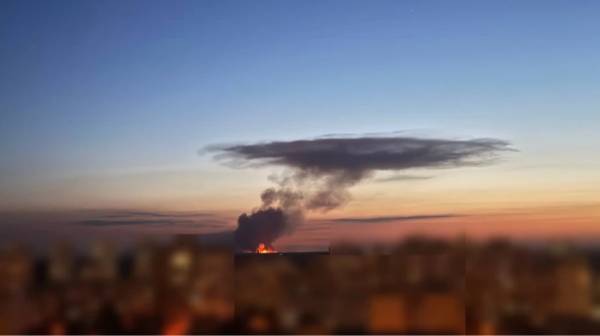 Російський удар знищив магазин будівельних матеріалів під Києвом