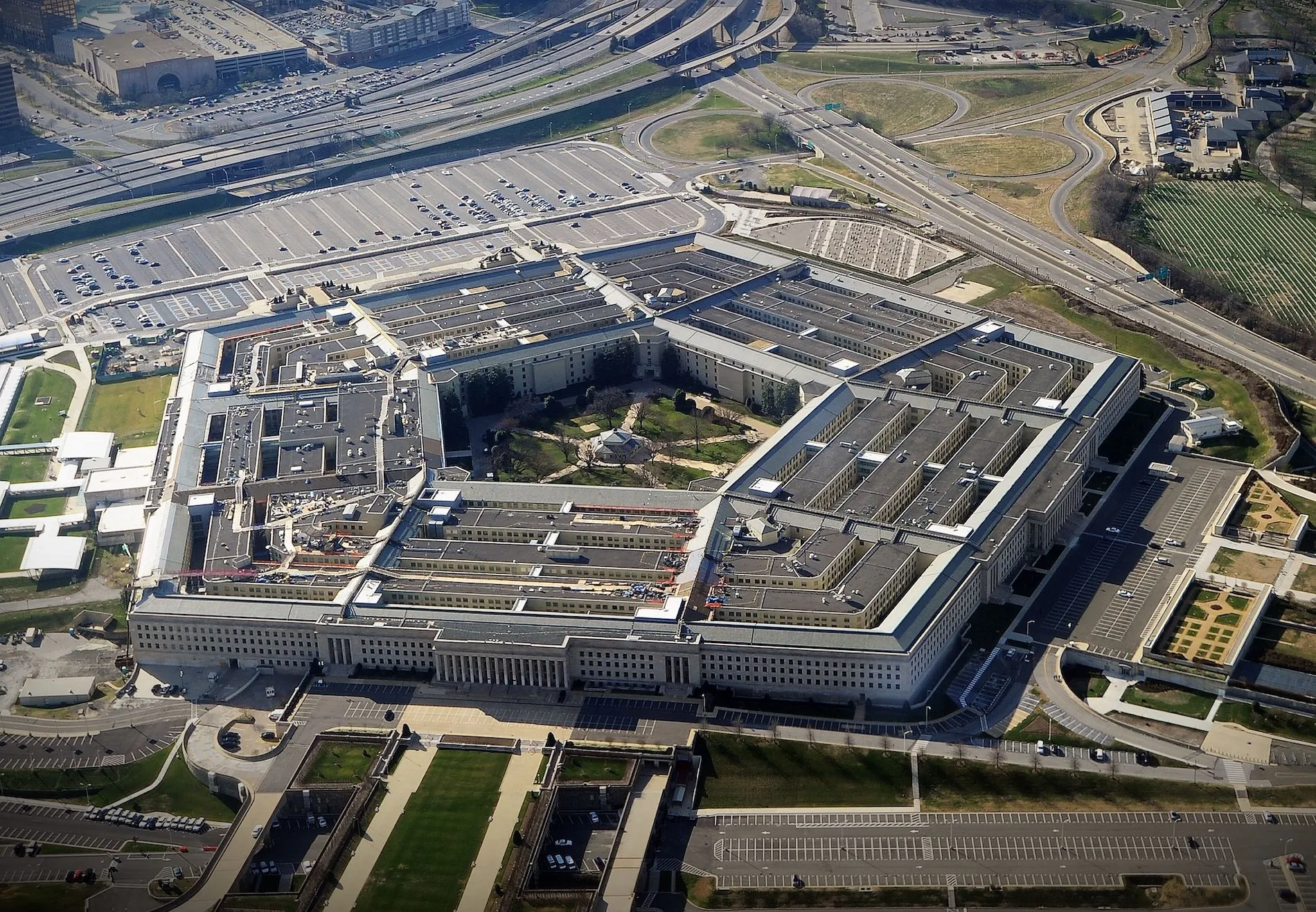 Військові США блокують відстеження на пристроях солдатів через ризик цільових атак 2 Військові США блокують відстеження на пристроях солдатів через ризик цільових атак 2