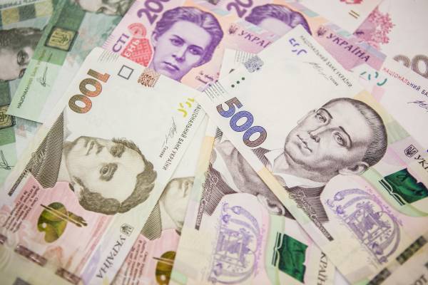 Громадяни вклали в облігації понад 3,7 мільярда за місяць 4 Громадяни вклали в облігації понад 3,7 мільярда за місяць 4