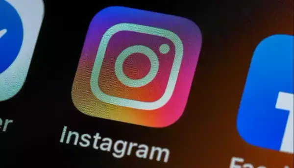 Instagram тестує 90-хвилинні горизонтальні відео
