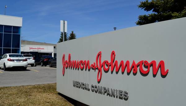 Johnson & Johnson розширює дослідження за участі темношкірих пацієнтів